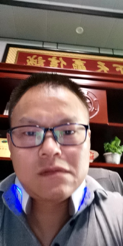 模具工匠的第一张照片--闽清交友网