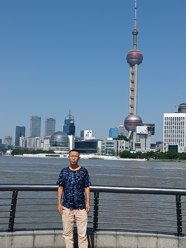 伪装浪漫的第一张照片--闽清交友网